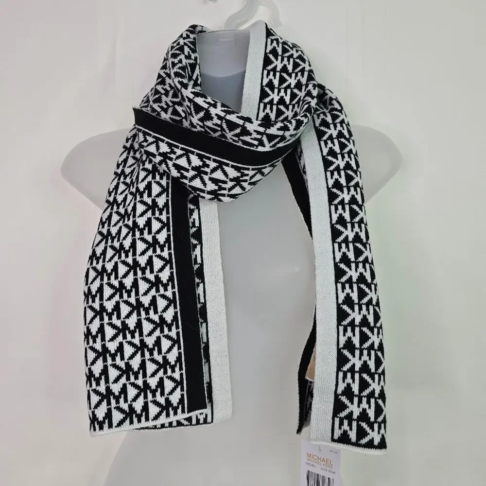 Michael Kors Black and White Patterned Knit Scarf
